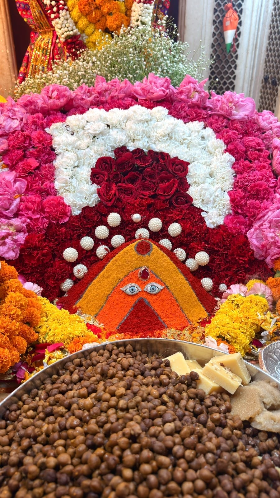 Shri Chintpurni Mata Ji — Jai Mata Di — Sacred Darshan