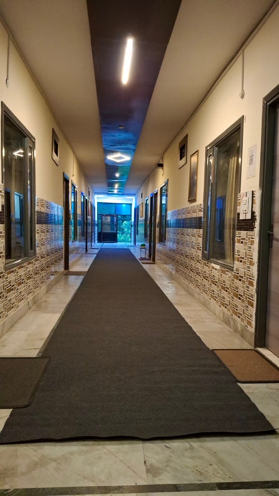 Hotel The JMC reception area